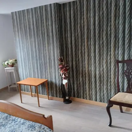 Maison Familiale A Hesdin-la-foret Avec Jardin Semesterbostad