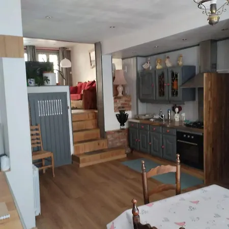 Dom wakacyjny Maison Familiale A Hesdin-la-foret Avec Jardin Hesdin